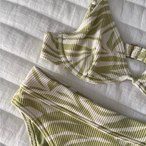Billabong Green and White Bikini Set